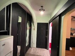 Garsoniera 2 minute metrou Tineretului, utilata complet, aer conditionat